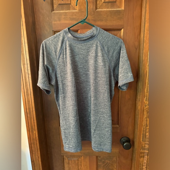 Nike dri fit - Picture 3 of 3